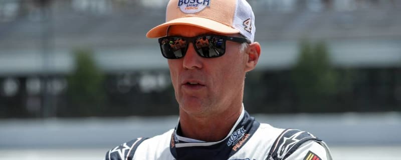 Kevin Harvick illustrates the NASCAR dilemma in aftermath of Ricky Stenhouse Jr., Kyle Busch fight