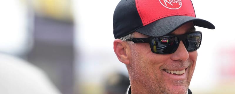 Kevin Harvick predicts winner of Coca-Cola 600 this weekend in Charlotte
