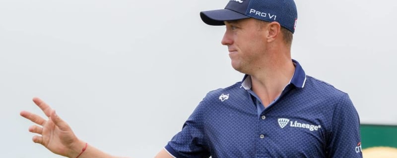 Justin Thomas holes out incredible chip shot for birdie at PGA Championship