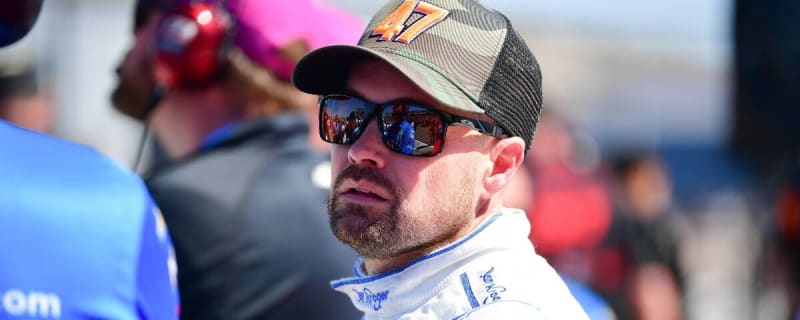 Ricky Stenhouse Jr. sponsor NOS Energy Drink reacts to fight with Kyle Busch