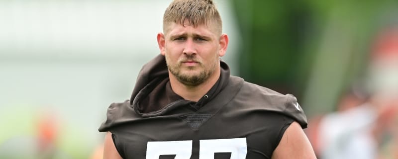 Browns OL Wyatt Teller’s wife calls out ‘blatantly disrespectful’ Steelers fans
