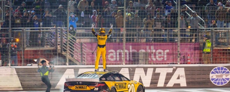 Clint Bowyer reacts to controversial last lap caution at Atlanta