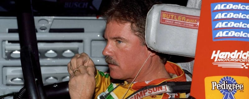 Kyle Larson unveils Terry Labonte tribute paint scheme for Darlington throwback race