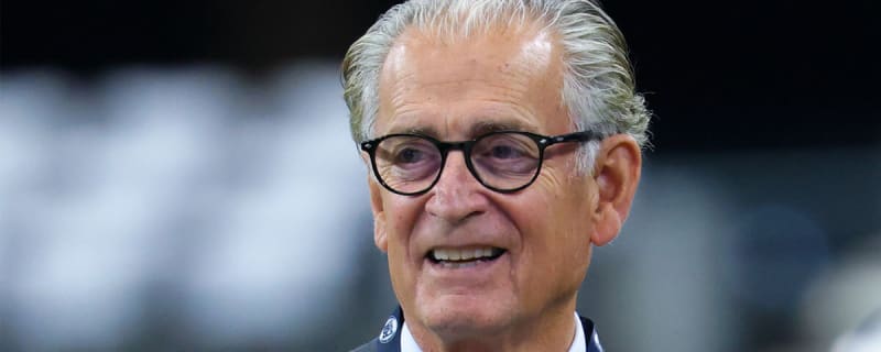 FOX rules expert Mike Pereira says potential banning of ‘tush push’ is ‘being looked at’