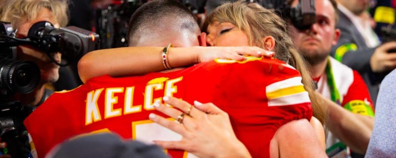 Kansas City Chiefs teammate predicts Taylor Swift, Travis Kelce get engaged