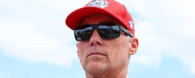 Kevin Harvick strongly calls for NASCAR drivers to stop talking, start retaliating