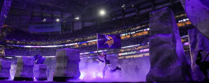 Harrison Smith agrees to restructure contract to stay with Minnesota Vikings, per report