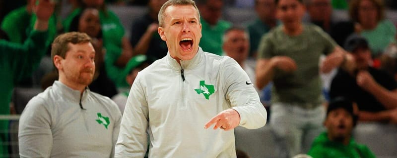 West Virginia hires mid-major coach after Darian DeVries’ exit