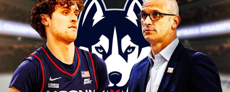 UConn basketball’s Dan Hurley, son share awesome father-son moment at end of Purdue clash