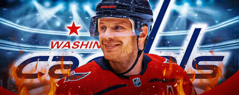 John Carlson’s perfect reaction to scoring 700th point with Capitals