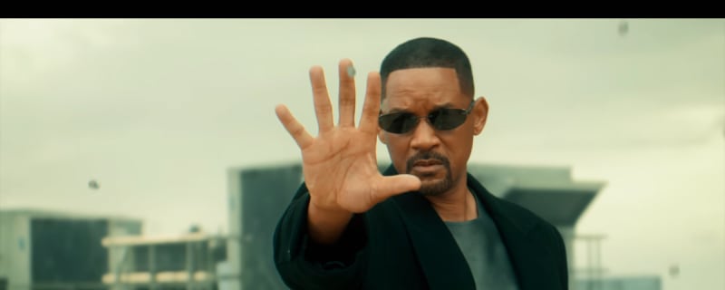 Will Smith Finally Stars in THE MATRIX, Thanks to His ‘Beautiful Scars’ Music Video With Big Sean