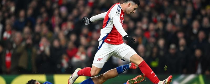 Arsenal could try Martinelli through the middle next season