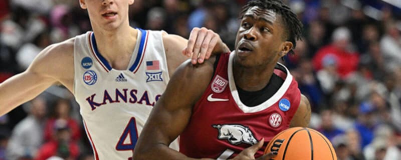 Davis' Final Days as Razorback Publicly Were Vintage Devo