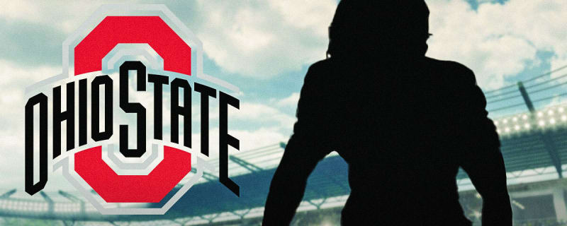 Star Buckeyes linebacker makes shocking decision to return for senior season