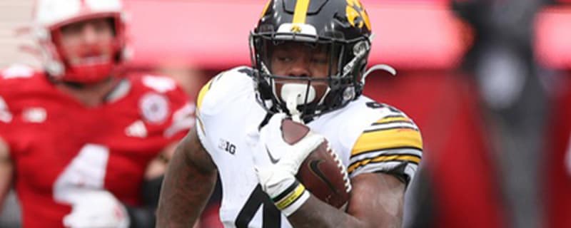 Ex-Iowa football RB visiting Kansas, Memphis in transfer portal