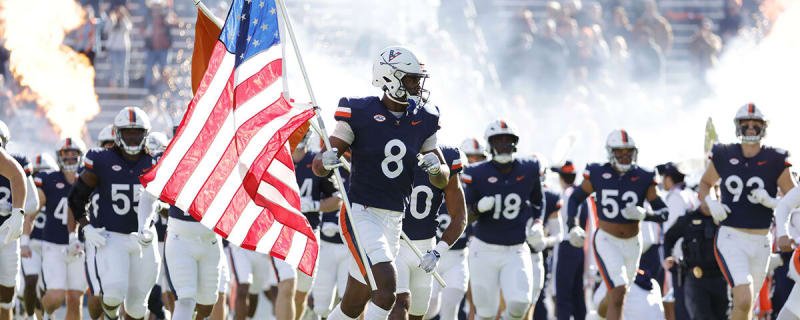 Notre Dame football gets Virginia WR in transfer portal days after CFP first-round win