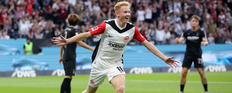 Club wants Arsenal to pay 60m euros for Swedish midfielder