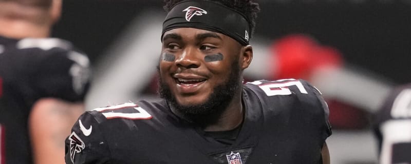 Grady Jarrett Goes Viral in Workout Video With New Bears Teammates