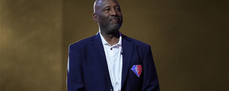 James Worthy on receiving the 'Big Game' nickname from Chick Hearn: 'I was scared as hell to get that name'