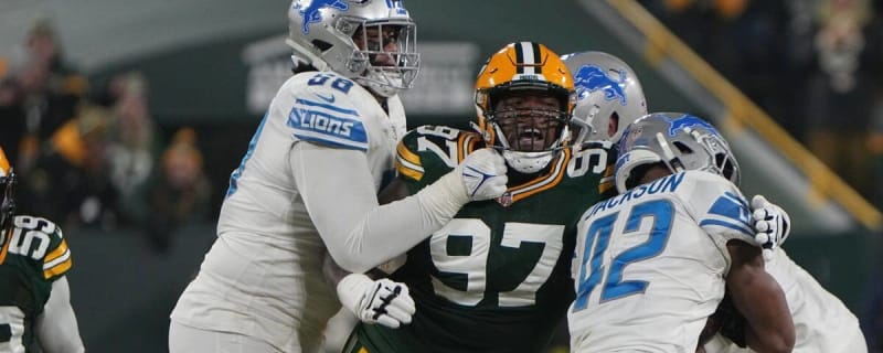 Packers restructure Kenny Clark's contract, moving over $11M in salary cap  money - Acme Packing Company