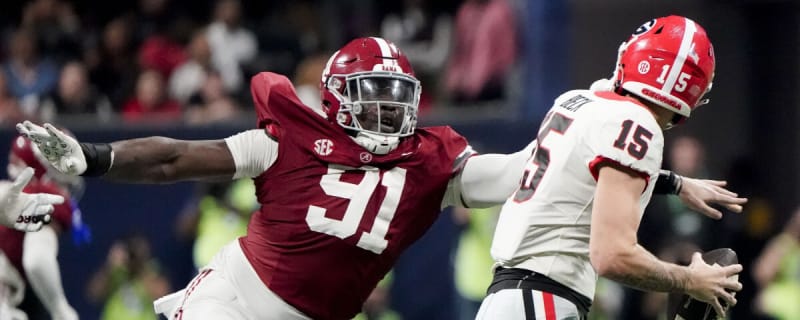 Deion Sanders and Colorado Land Former Alabama DL Jaheim Oatis