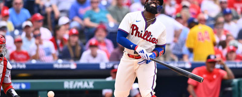 Phillies designate veteran Josh Harrison for assignment