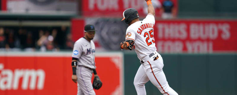 Santander grand slam among 2 homers, Orioles beat Braves 9-4