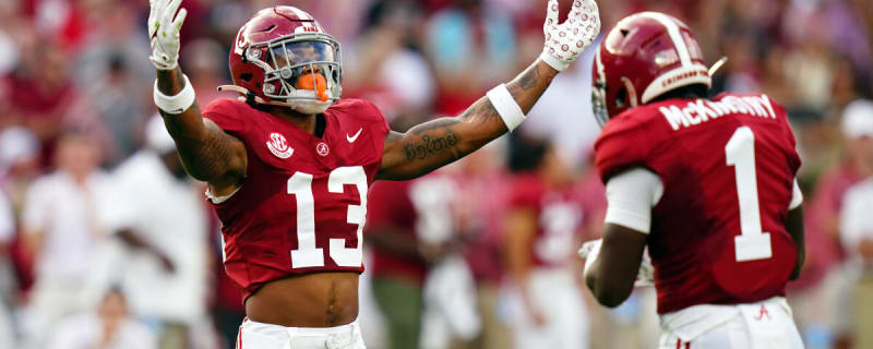 Alabama&#39;s Malachi Moore Praises Auburn&#39;s Stars Despite Shade From Tigers