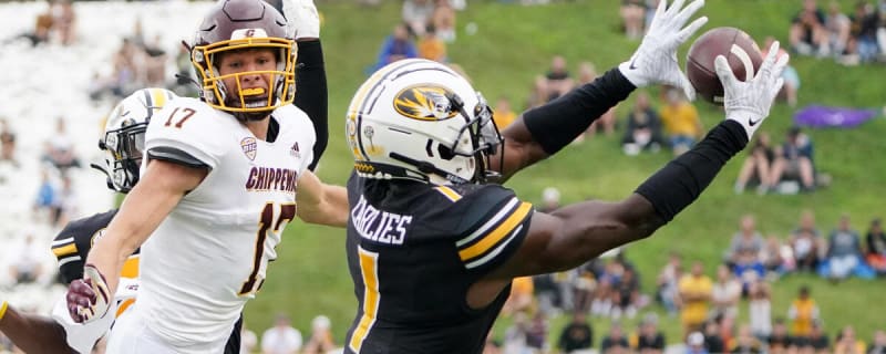 Jaylon Carlies Reflects on Growth at NFL Scouting Combine