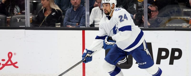 Stars sign Matt Dumba, Ilya Lyubushkin to two-year contracts