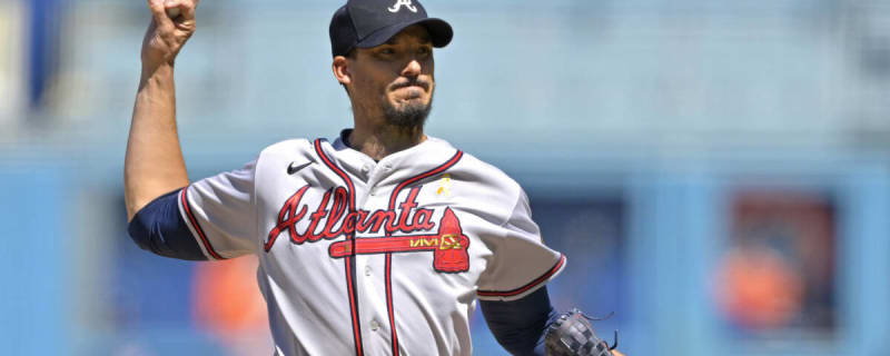 Braves RHP Charlie Morton goes on IL with finger issue, making him