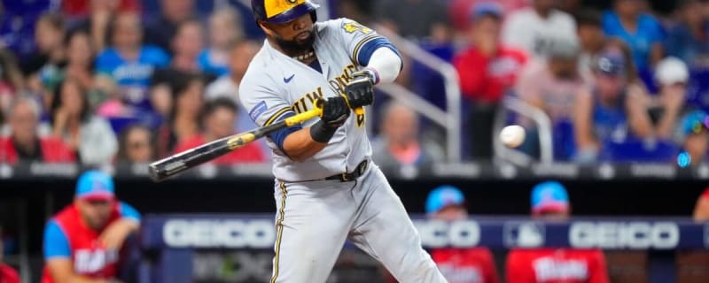 Report: Pirates Agree To One-Year Deal With Carlos Santana