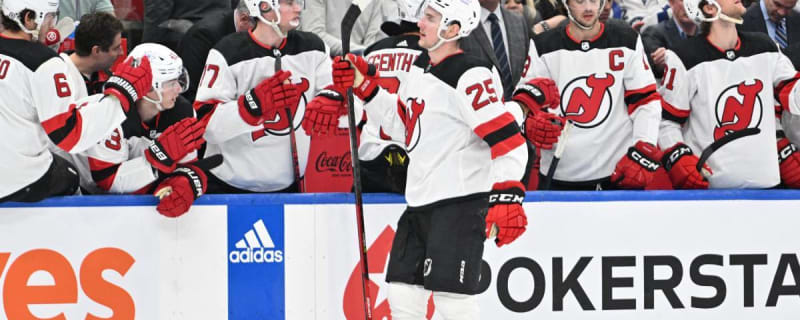 Panthers sign Nolan Foote to one-year, two-way contract