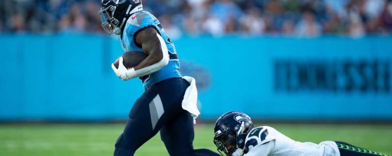 Titans Re-Sign Promising Young RB Following Seahawks Visit