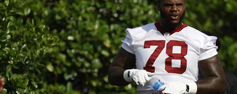 Commanders Sign Lucas; Replacing Leno Jr.?