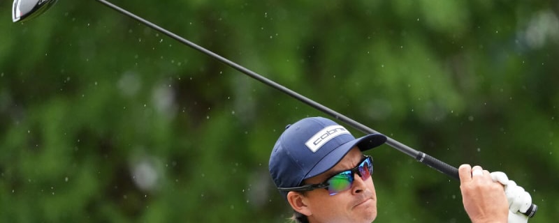 Rickie Fowler Wears Rocket Mortgage Logo Once Again
