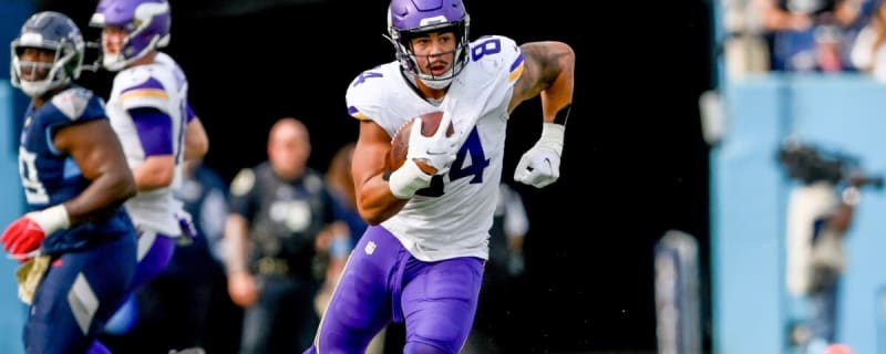 Vikings-Bears inactives: Josh Oliver out heading into Chicago