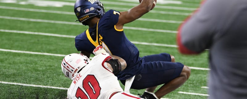 Notre Dame Football will have a challenge from a talented Miami (OH) RedHawk defense on Saturday