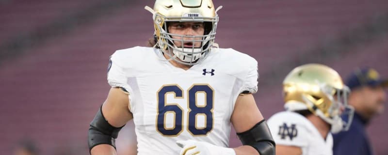 Former Notre Dame OL Commits to UCLA