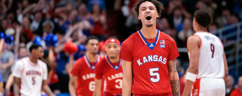 Hawking Points: Kansas Seniors Shine in 83-76 Win