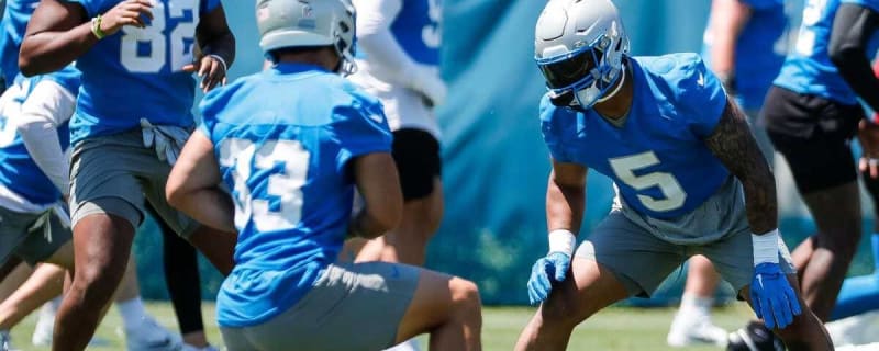 Playing start, bench and cut with the Detroit Lions&#39; running back