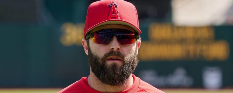 Angels Infielder Expected to Open Season on Injured List