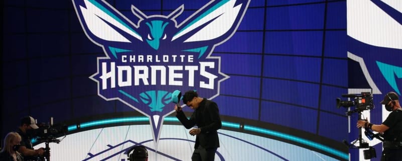 Charlotte Hornets recall James Bouknight and Theo Maledon