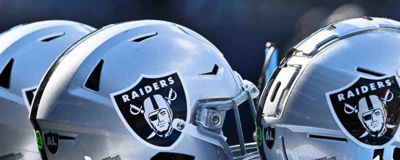 Las Vegas Raiders Release Tight End And Linebacker After Loss To Dolphins