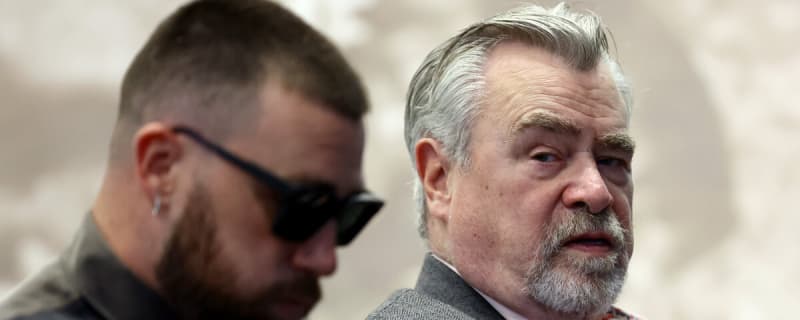 Travis Kelce&#39;s Dad Fires Back At The Critics Before Thanksgiving Game