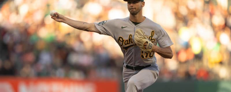 Astros Sign Former Athletics Pitcher