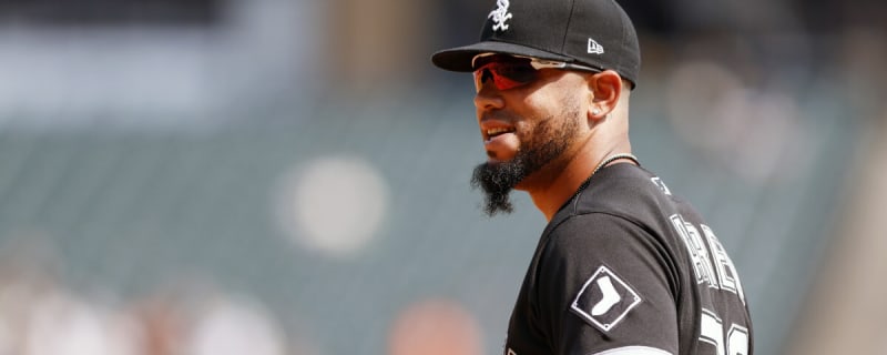 Jose Abreu Eyes MLB Return, Signs with Puerto Rican Winter League