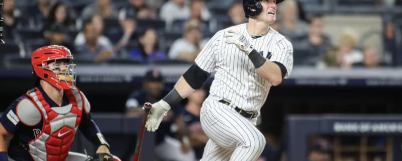 Yankees Move Outfielder To Pirates