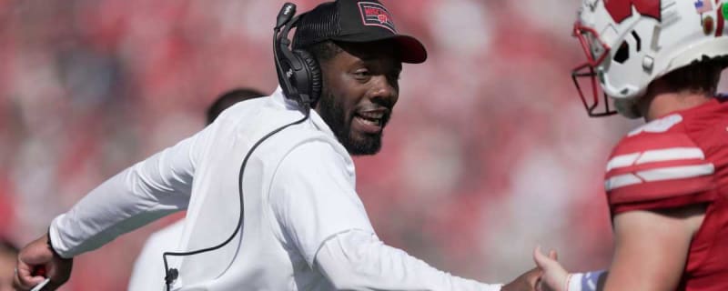 Wisconsin Football Announces Appointment of Interim Quarterback Coach