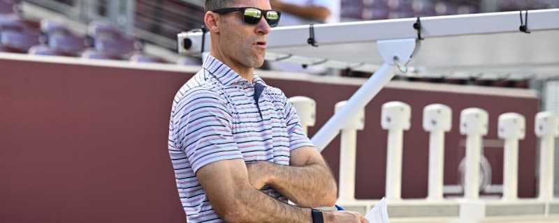 Houston Texans general manager Nick Caserio makes a move at the deadline but it's not at all what the fan base wanted